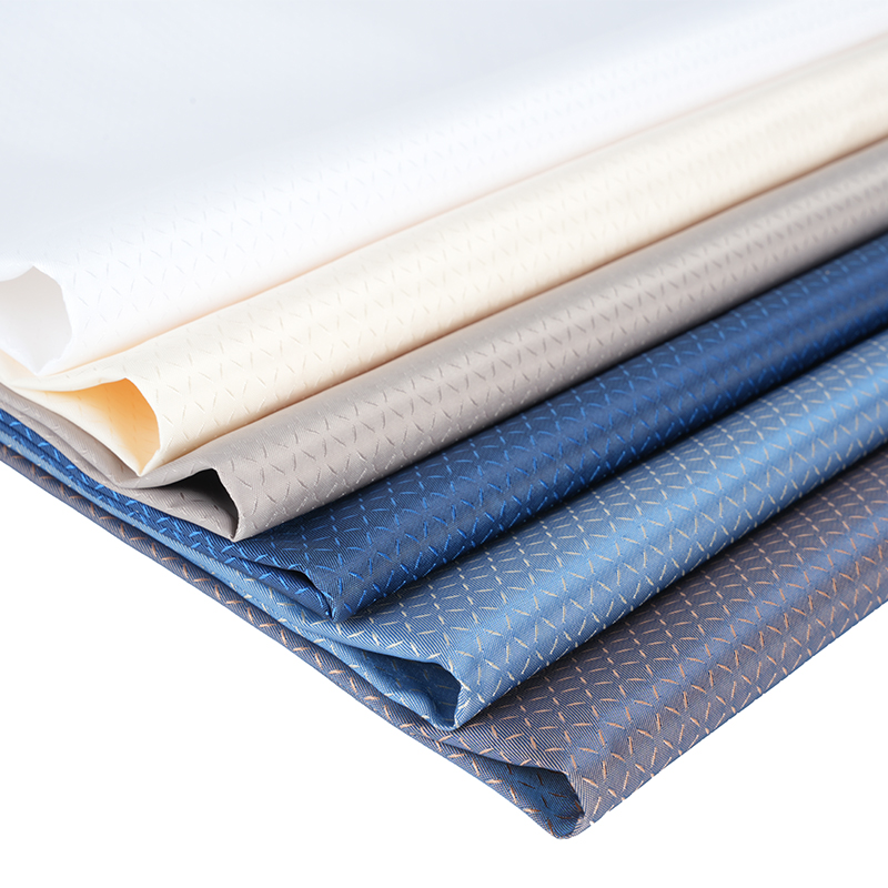 جاكار الماس رباعي الزوايا كاتيوني