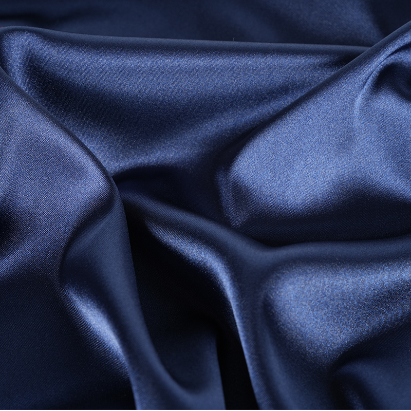 50D * 50D نسيج مصبوغ لامع ملتوي من الساتان