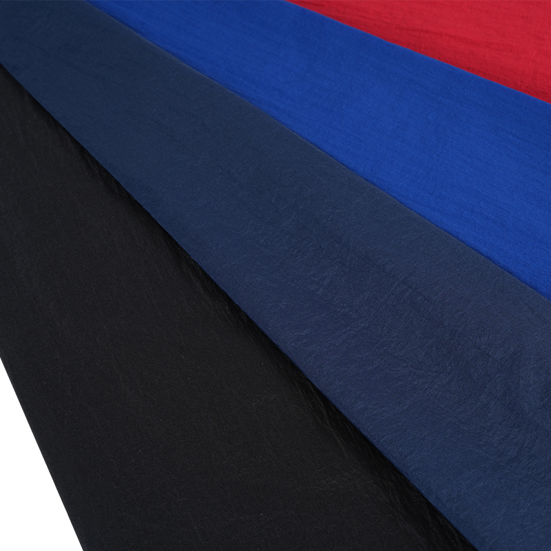 400T نسيج نايلون غزل صباغة منخفض المرونة شبه لامع