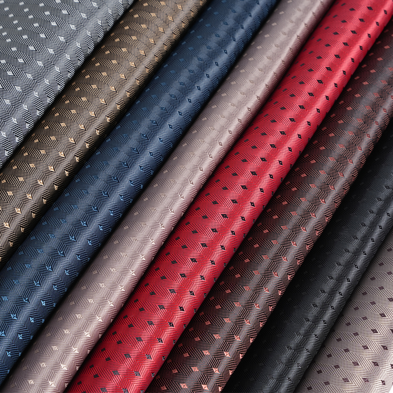 PV متعرجة حك أسفل نسيج شبكة الماس الصغيرة